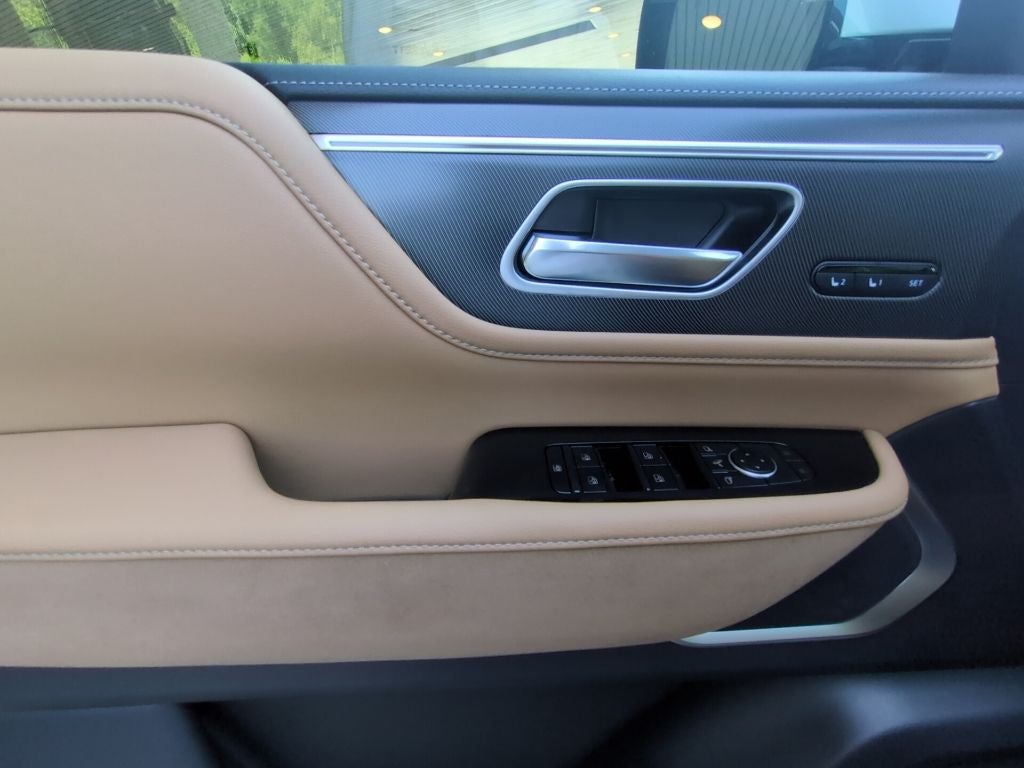 2027 INFINITI QX80 Luxe 4WD