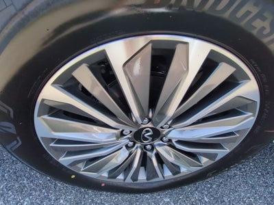 2027 INFINITI QX80 Luxe 4WD