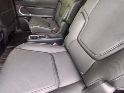 2027 INFINITI QX80 Luxe 4WD