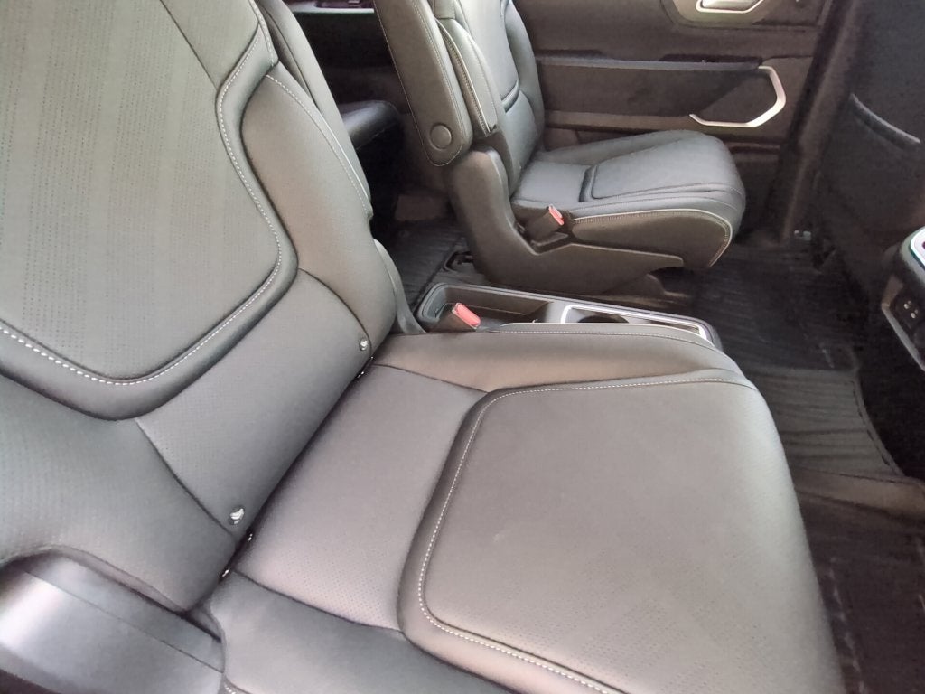 2027 INFINITI QX80 Luxe 4WD