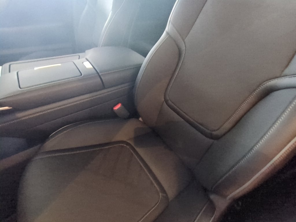 2027 INFINITI QX80 Luxe 4WD