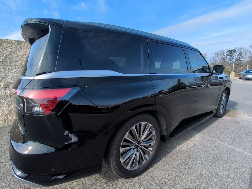 2025 INFINITI QX80 Luxe 4WD