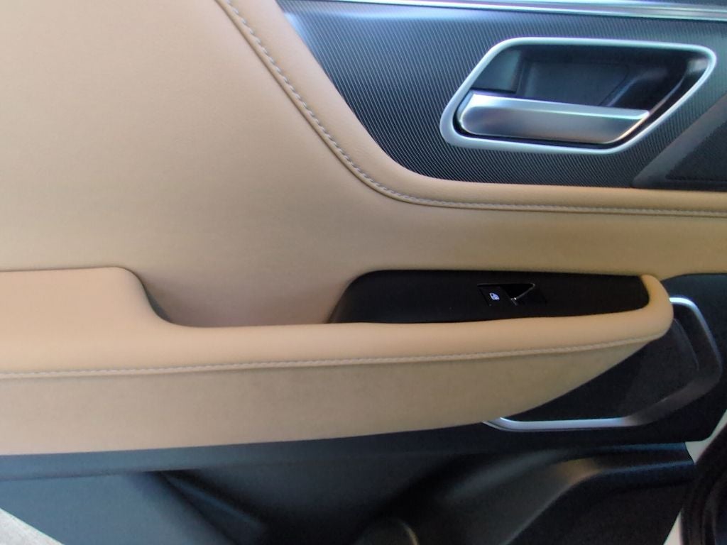 2027 INFINITI QX80 Luxe 4WD