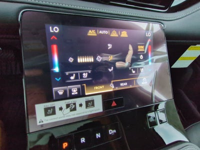 2027 INFINITI QX80 Luxe 4WD