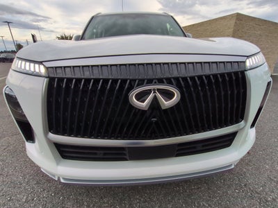 2027 INFINITI QX80 Luxe 4WD