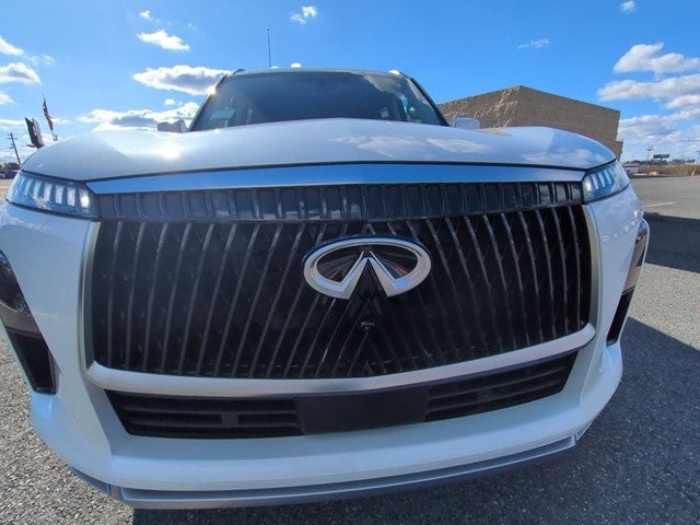 2026 INFINITI QX80 Luxe 4WD