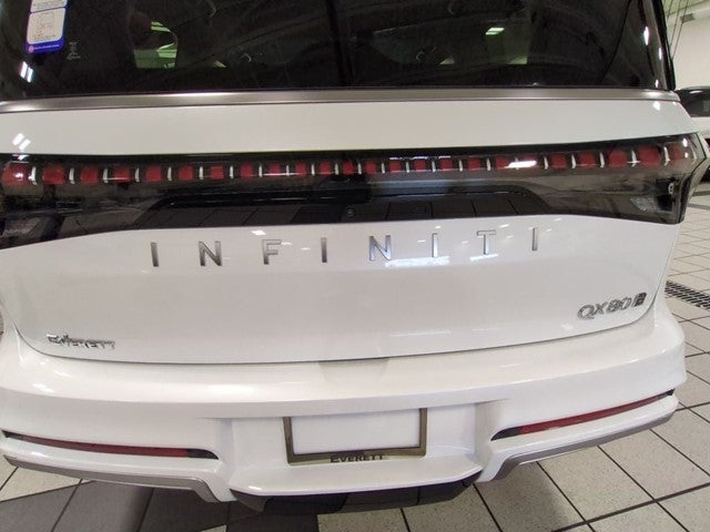 2026 INFINITI QX80 Luxe 4WD