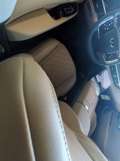 2027 INFINITI QX80 Luxe 4WD