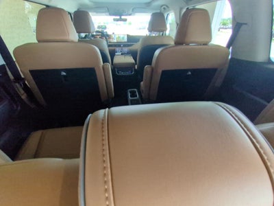 2027 INFINITI QX80 Luxe 4WD