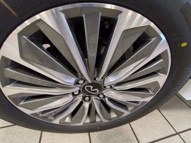 2026 INFINITI QX80 Luxe 4WD