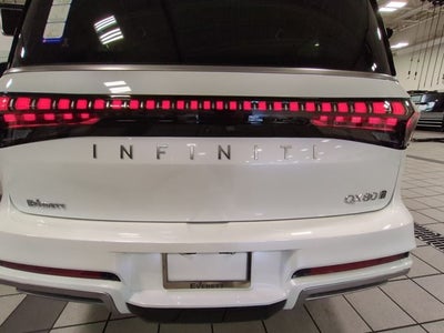 2026 INFINITI QX80 Luxe 4WD