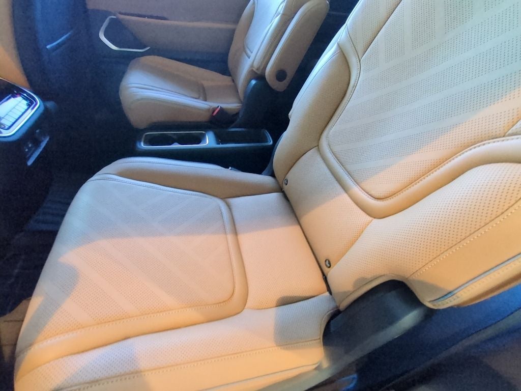 2027 INFINITI QX80 Luxe 4WD