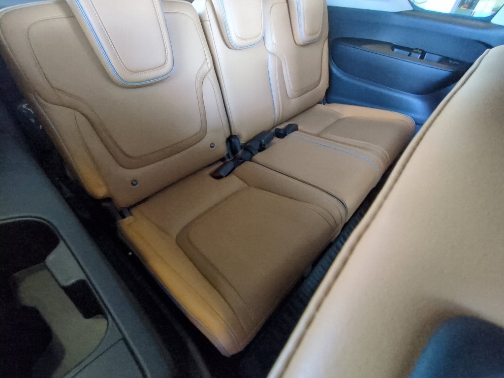 2027 INFINITI QX80 LUXE