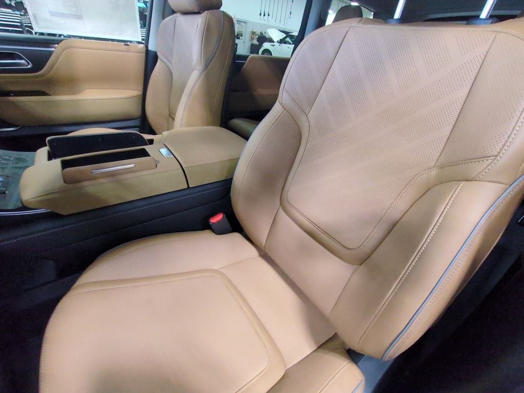 2026 INFINITI QX80 Luxe 4WD