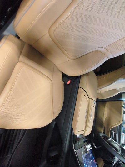 2027 INFINITI QX80 Luxe 4WD