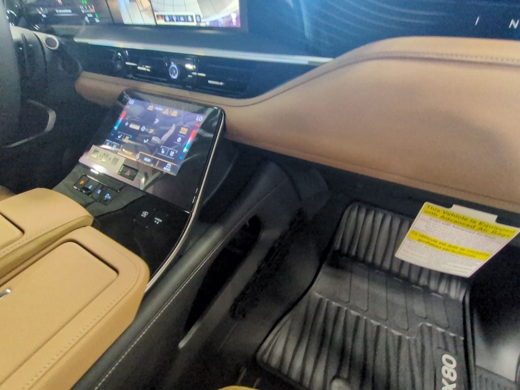 2027 INFINITI QX80 Luxe 4WD