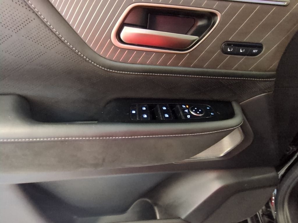 2025 INFINITI QX80 Autograph 4WD