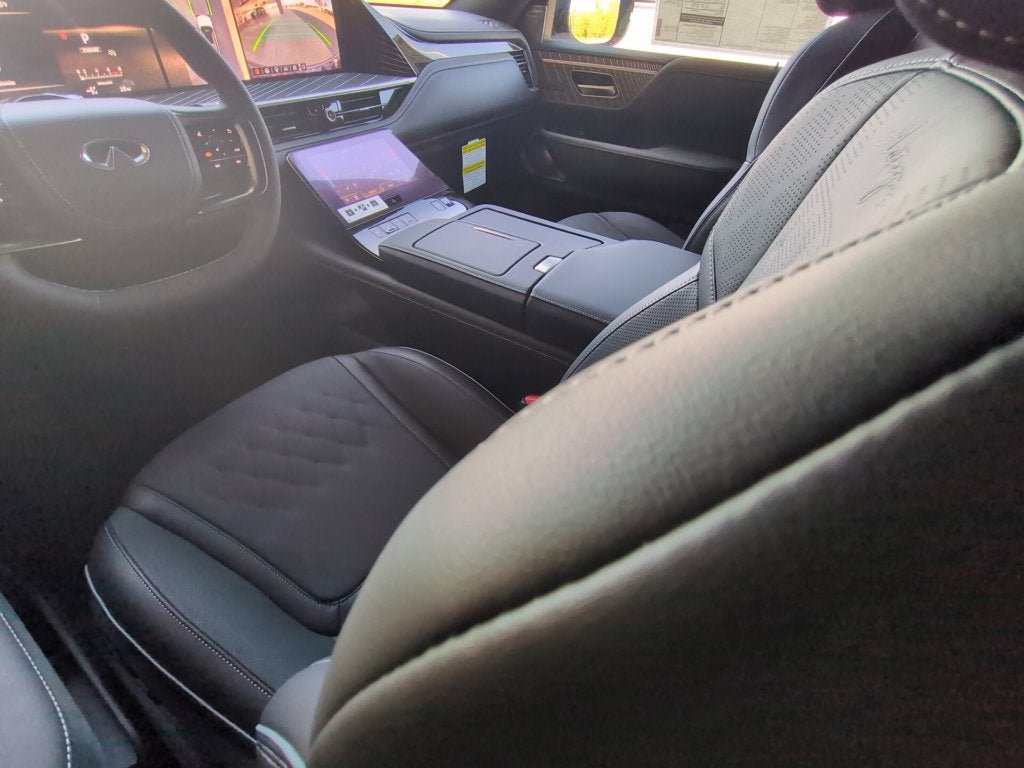 2027 INFINITI QX80 Autograph 4WD