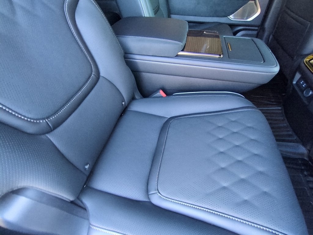 2027 INFINITI QX80 Autograph 4WD