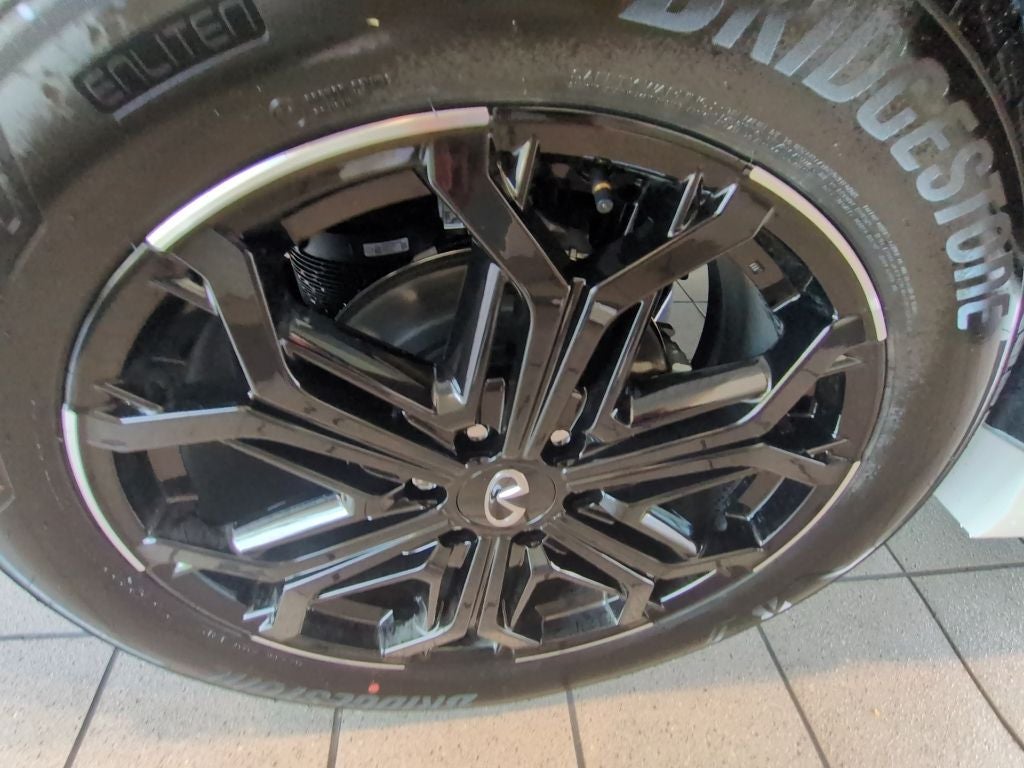 2027 INFINITI QX80 Sport 4WD