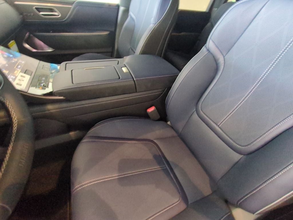 2027 INFINITI QX80 Sport 4WD