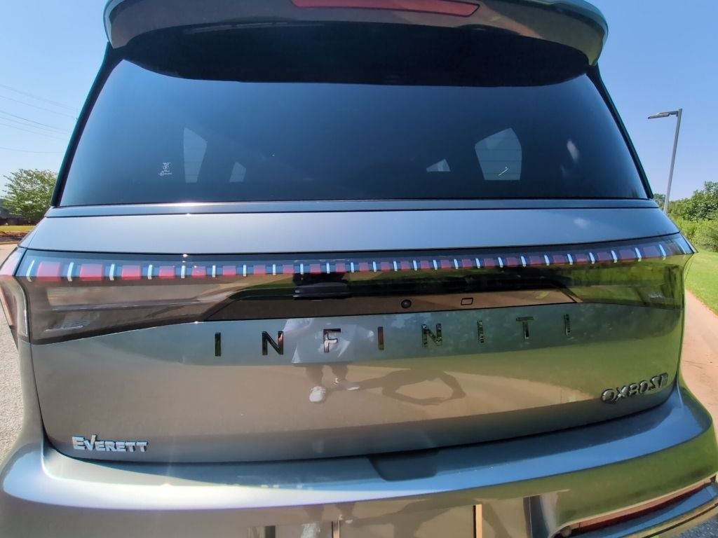 2027 INFINITI QX80 Sport 4WD