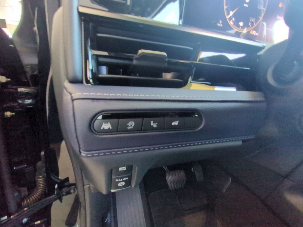2027 INFINITI QX80 Sport 4WD