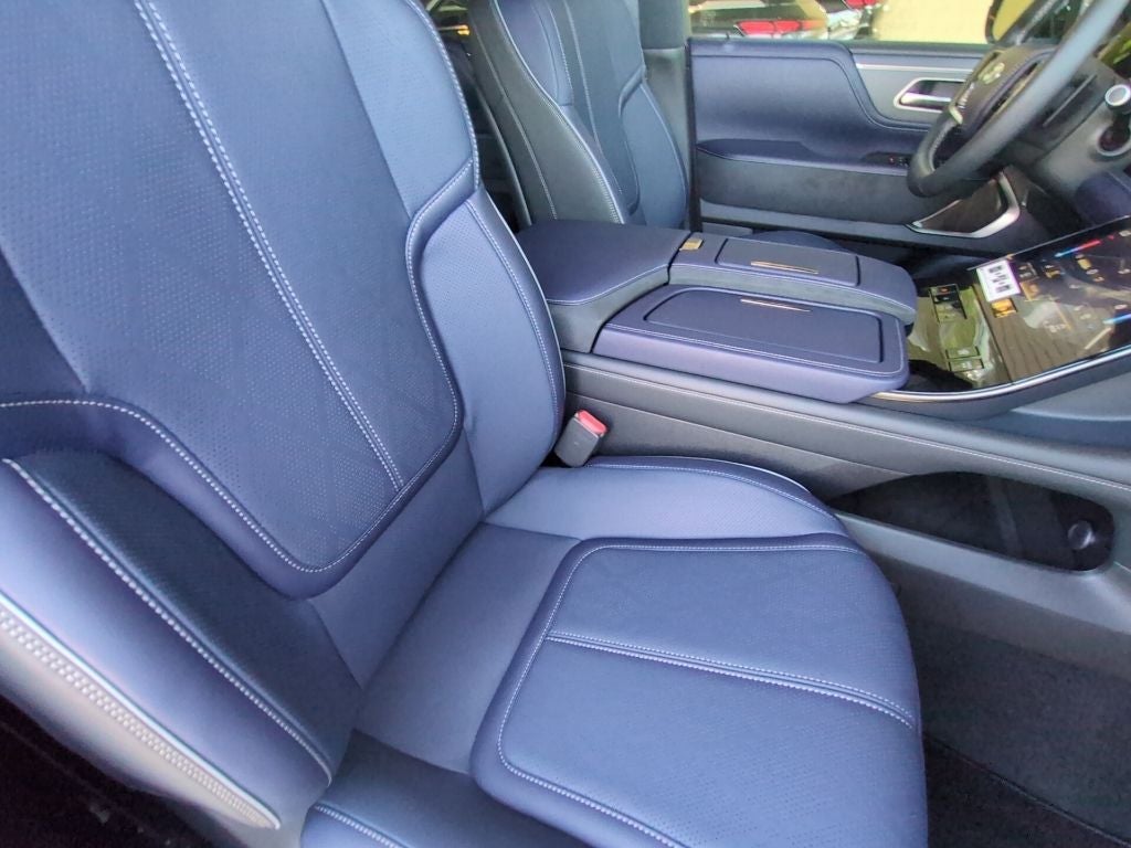 2027 INFINITI QX80 Sport 4WD