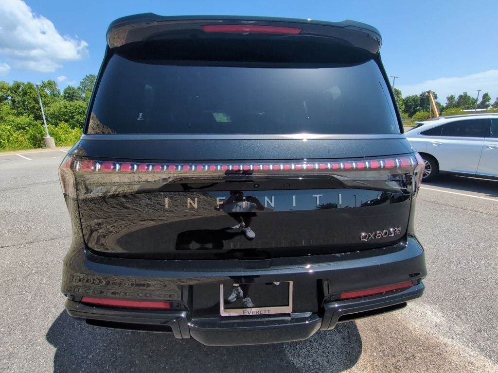 2027 INFINITI QX80 Sport 4WD