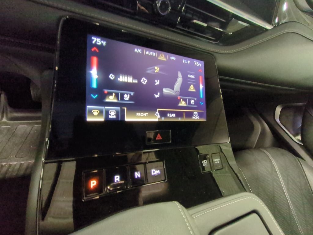 2025 INFINITI QX80 Sensory 4WD