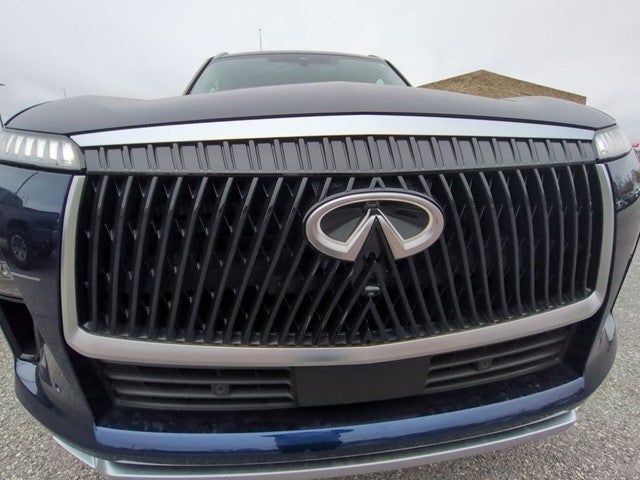 2025 INFINITI QX80 Sensory 4WD