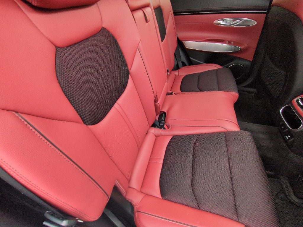 2022 Genesis GV70 2.5T Sport Prestige