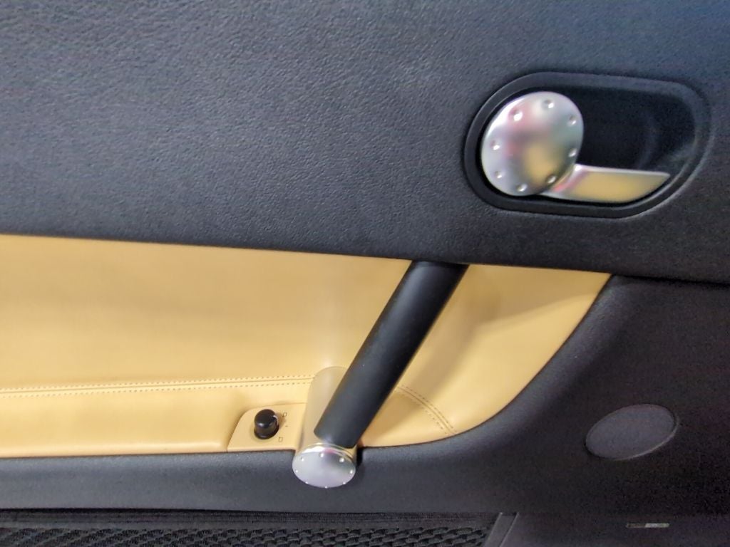 2004 Audi TT 3.2L quattro