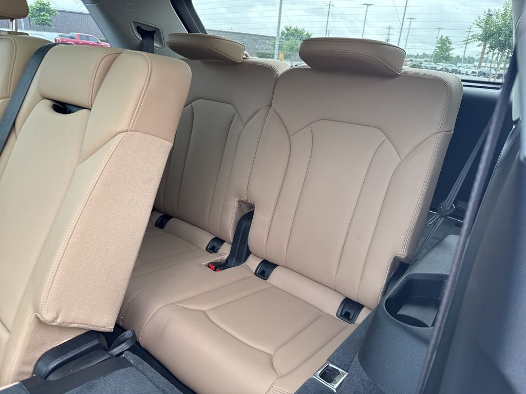 2021 Audi Q7 45 Premium Plus quattro