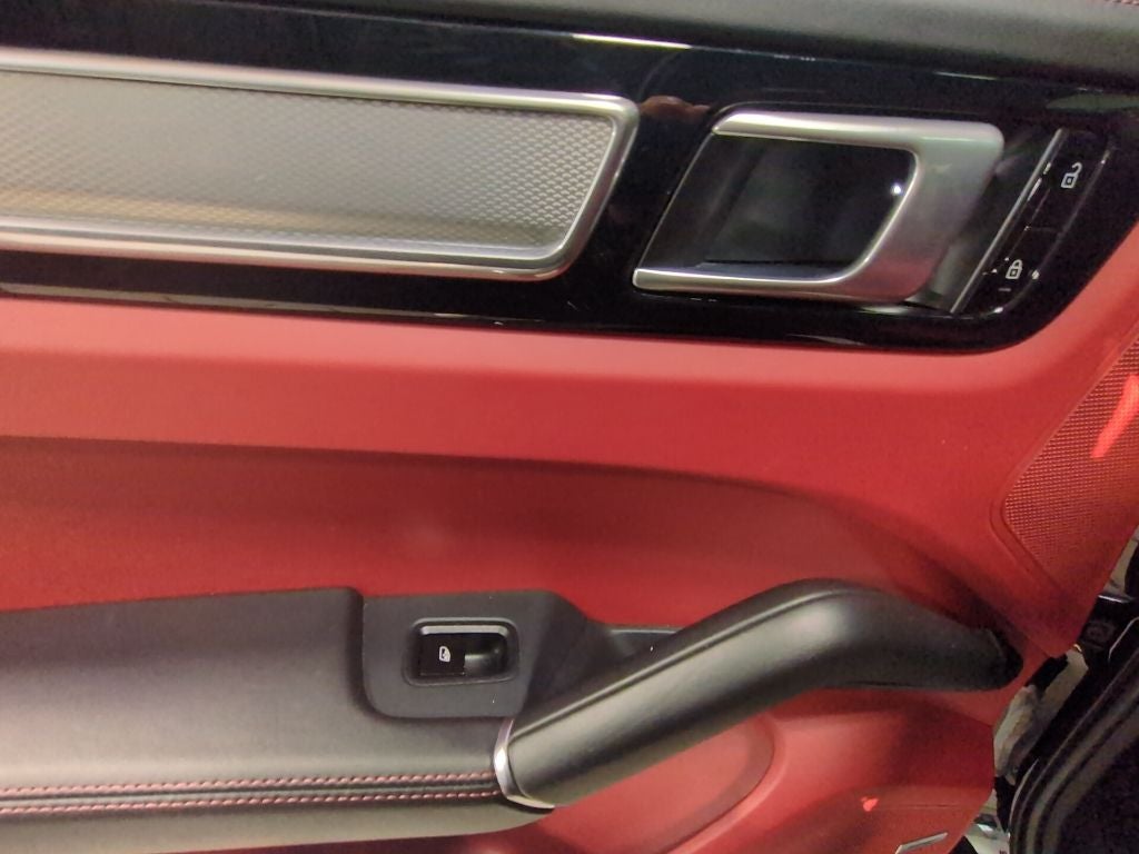 2021 Porsche Cayenne Coupe Base