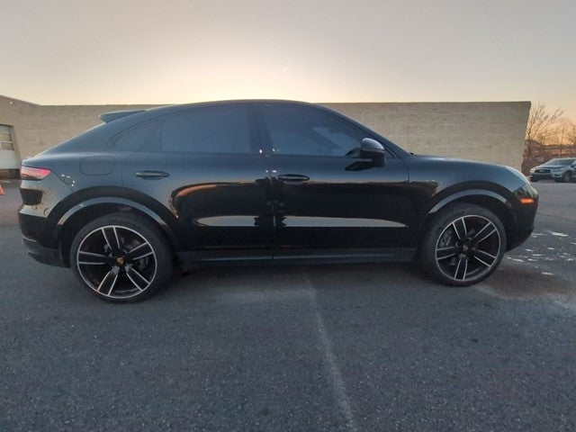 2021 Porsche Cayenne Coupe Base