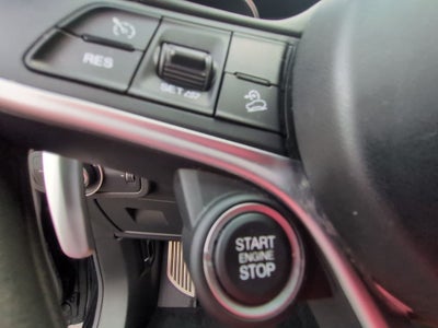 2019 Alfa Romeo Stelvio Base