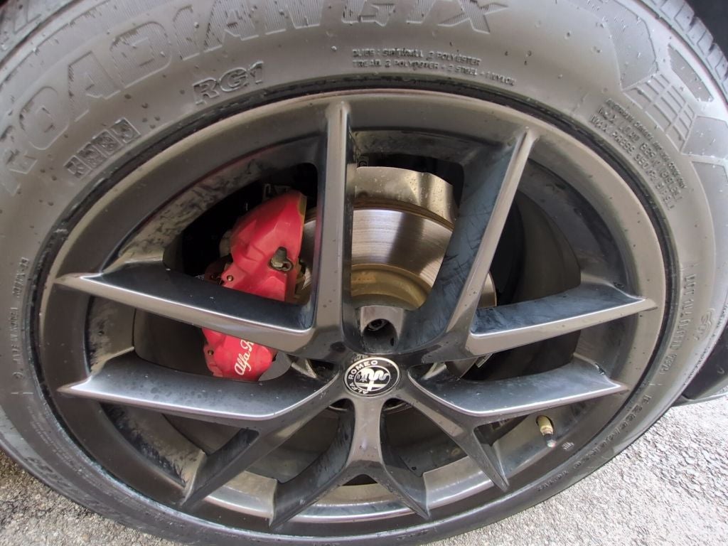 2019 Alfa Romeo Stelvio Base